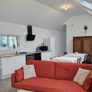 Living area - Gîte L'Atelier - Quiet & Garden near Brest (Bohars)