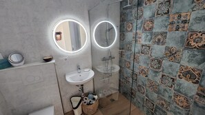 Shower, towels - 142 - Livingtarifa Mango (Tarifa)