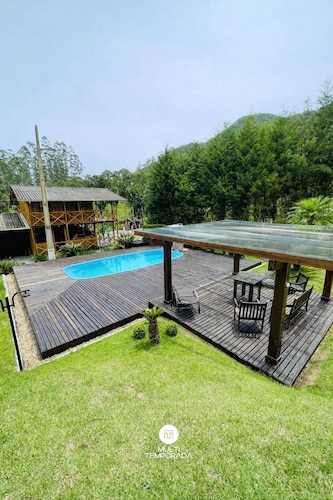 Sitío Rústico do Zizo com Piscina