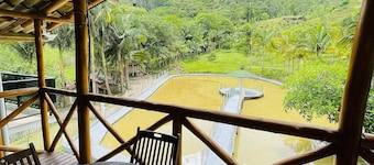 Sitío Rústico do Zizo com Piscina