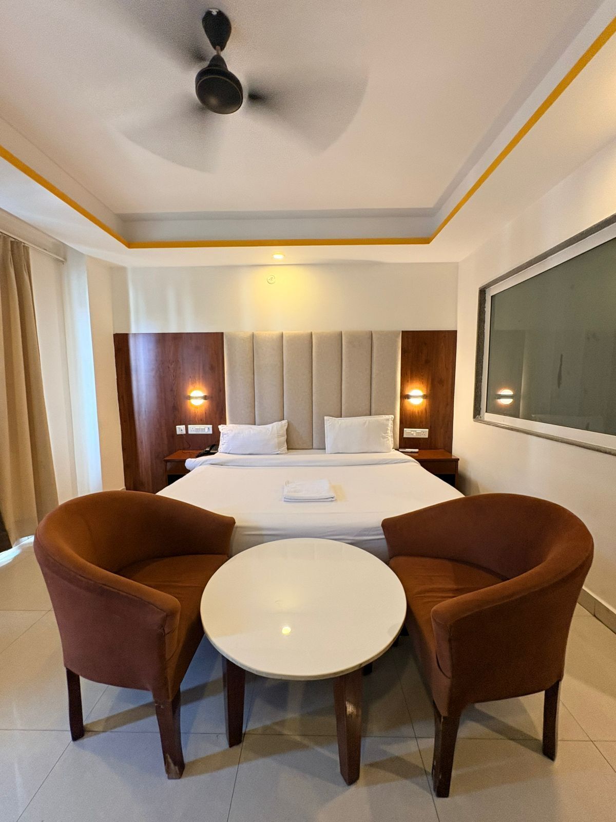 디럭스 더블룸, 산 전망