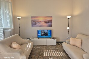 Fernseher