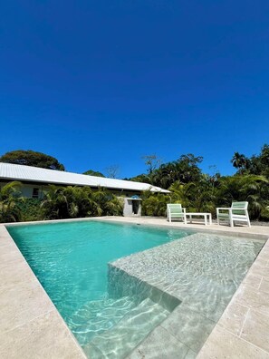 Pool - New Beautiful private villa with pool 10 minutes walk from Puerto Viejo. (Puerto Viejo de Talamanca)