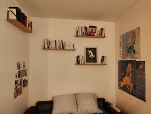 Interior - Large studio 9 minutes from the metro, with fully equipped kitchen (Drancy)