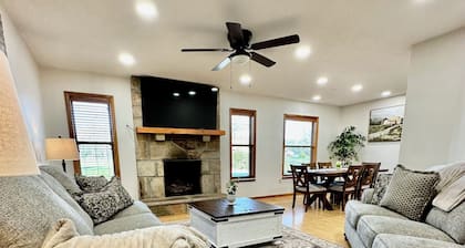 Private river access, at the gateway to the smokies in the heart of Townsend!