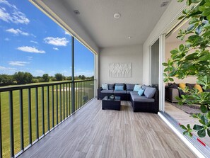 Property grounds - Last Minute Disney Getaway! Comfortable Bedrooms & Private Balcony. Book Now! #163223 (Orlando)