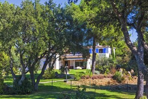 Exterior - Luxury Six-Fours villa with Pool and Jacuzzi (Six-Fours-les-Plages)