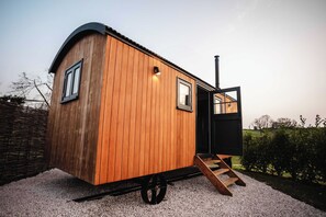 Exterior - Shepherds View (Ashbourne)