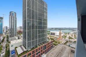 Property grounds - Miami 169 - One Bedroom Apartment, Sleeps 4 (Miami)