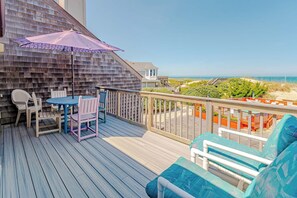 Outdoor dining - JL - WS-2 Casa Del Abuelos - Oceanfront - Community Pool (Nags Head)