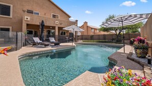 Unclassified image, 2 of 41, button - Tranquil 4-Bedroom House in charming Cave Creek-Fresh Remodel (Cave Creek)
