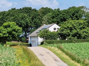 Casa | Àrea exterior de l'allotjament