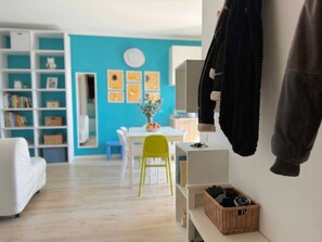 Interior - Loft Pitteri, relaxing with panorama (Milano)