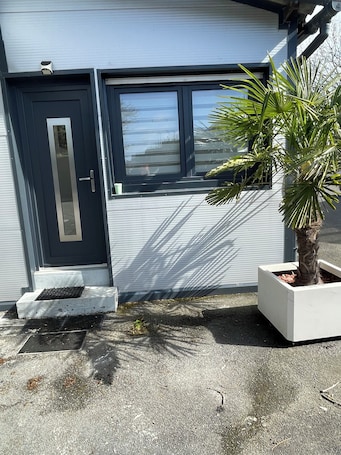 Exterior detail. Bright and quiet apartment