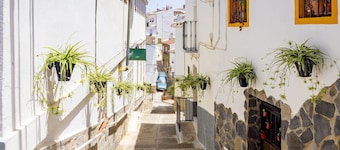 Cubo's Casa Mox Sierra de las Nieves Views / Private / pool / Air conditioning / Central location / Free parking