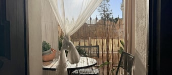 N310 - Numana, new studio apartment with air conditioning
