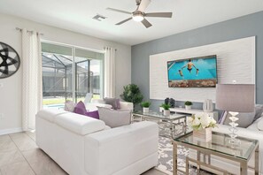 TV, offices - Resort Villa with Pool I Clubhouse near Disney (Kissimmee)