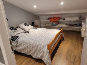 1 chambre, Wi-Fi, draps fournis