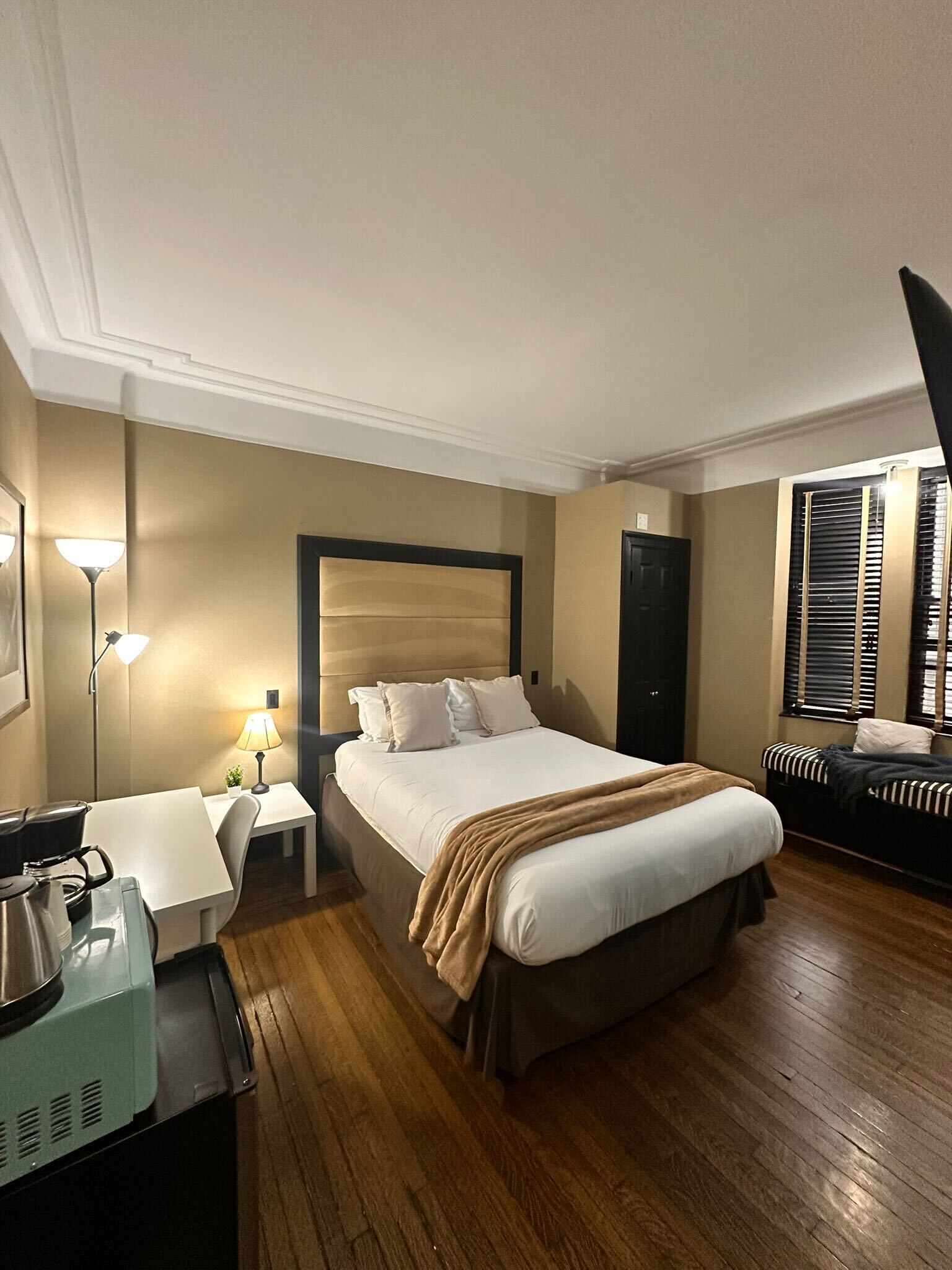 Comfort Studio, City View