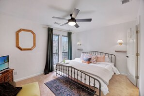 Room - A Peaceful, Private Alpharetta Alcove (Alpharetta)