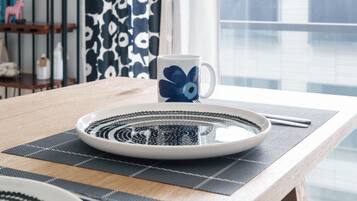 Appartement, vue cour intérieure | Vue de la chambre