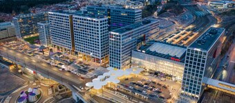 Modern 1BR Apt in Mall of Tripla