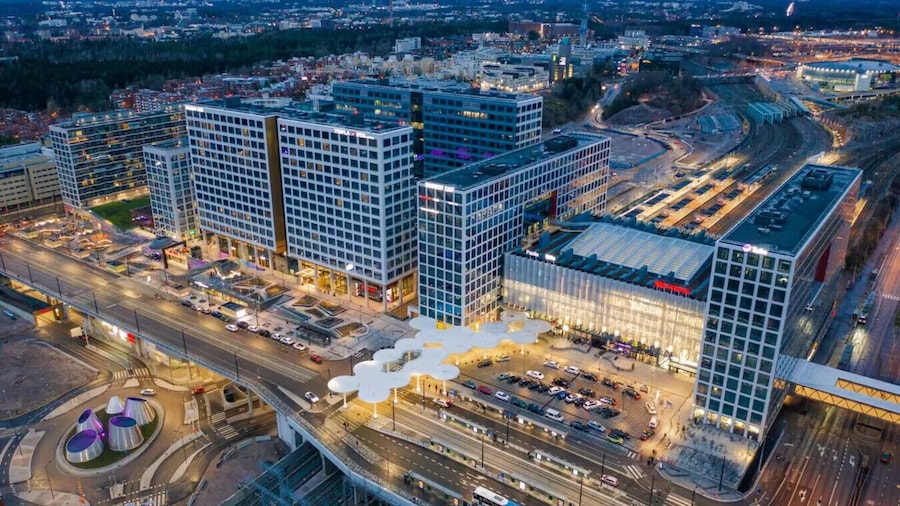 Modern 1BR Apt in Mall of Tripla