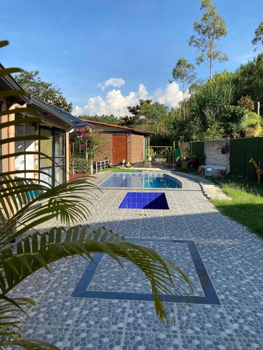 Apartment with pool and viewpoint, 8 minutes from the historic center of Popayán.