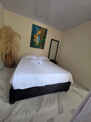 Room - Apartment with pool and viewpoint, 8 minutes from the historic center of Popayán. (Popayán)