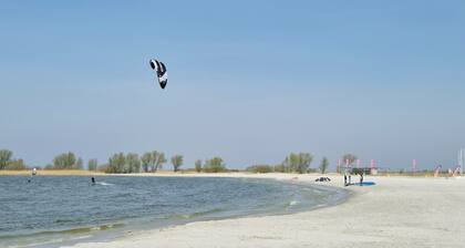 Gemütliches Familienchalet nahe Makkum Strand mit Garten & Terrasse