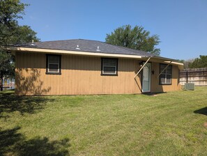Exterior - Lone Star Cove on PK - West side near The Breakers Marina (Graham)