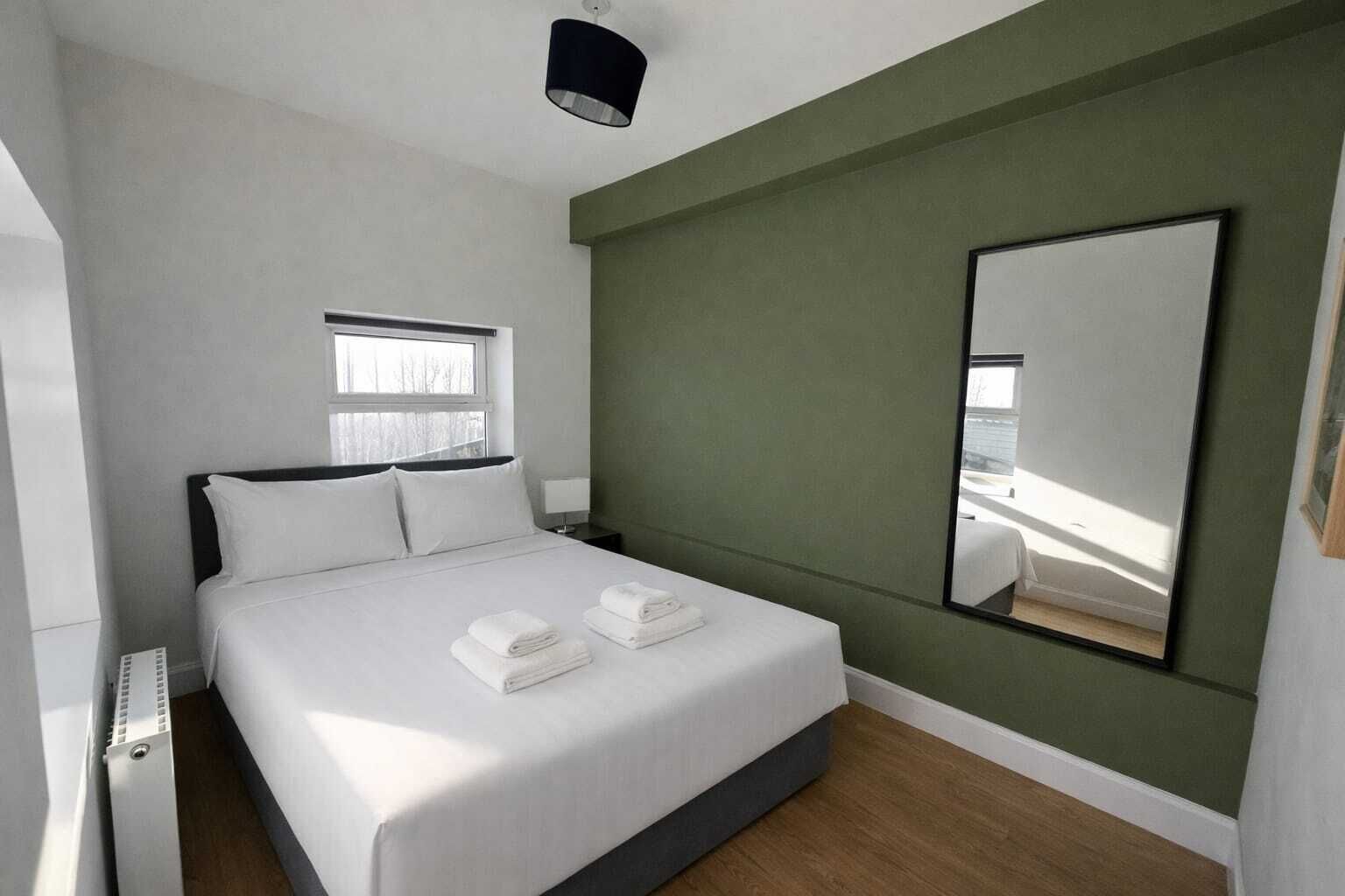 3 chambres, fer et planche à repasser, Wi-Fi, literie fournie