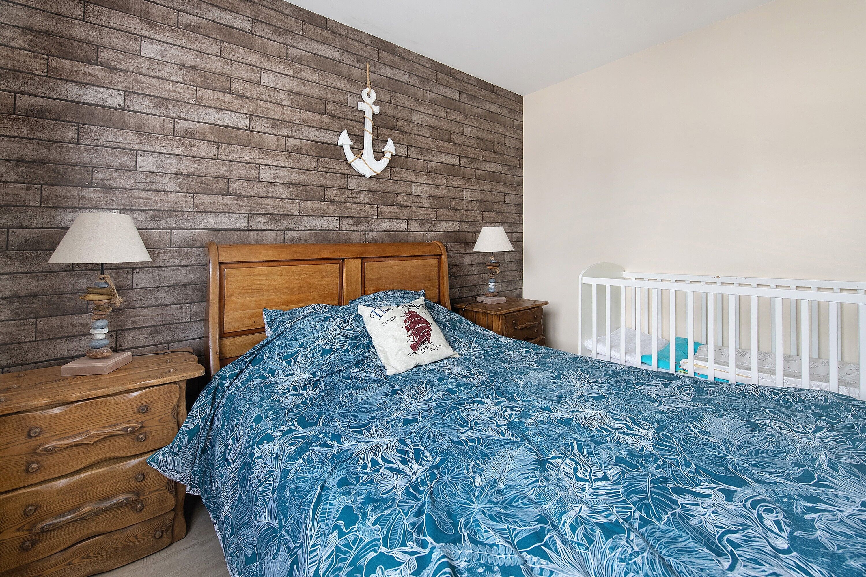3 habitaciones, tabla de planchar con plancha y wifi 