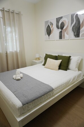 2 bedrooms, WiFi, bed sheets