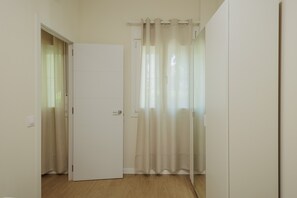 Interior - Exclusive 2-Bedroom Apartment in Central Seville (Sevilla)