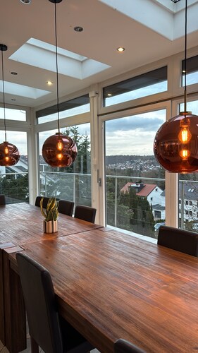 Top location: Spacious and sunny villa overlooking Stuttgart