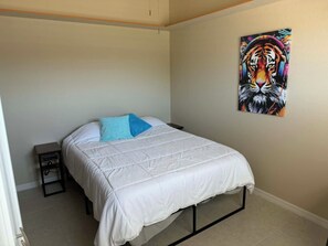 5 Schlafzimmer, Bügeleisen/Bügelbrett, WLAN, Bettwäsche