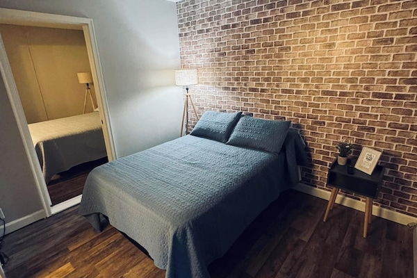 Classic Single Room | Free WiFi