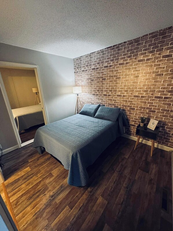 Classic Single Room | Free WiFi