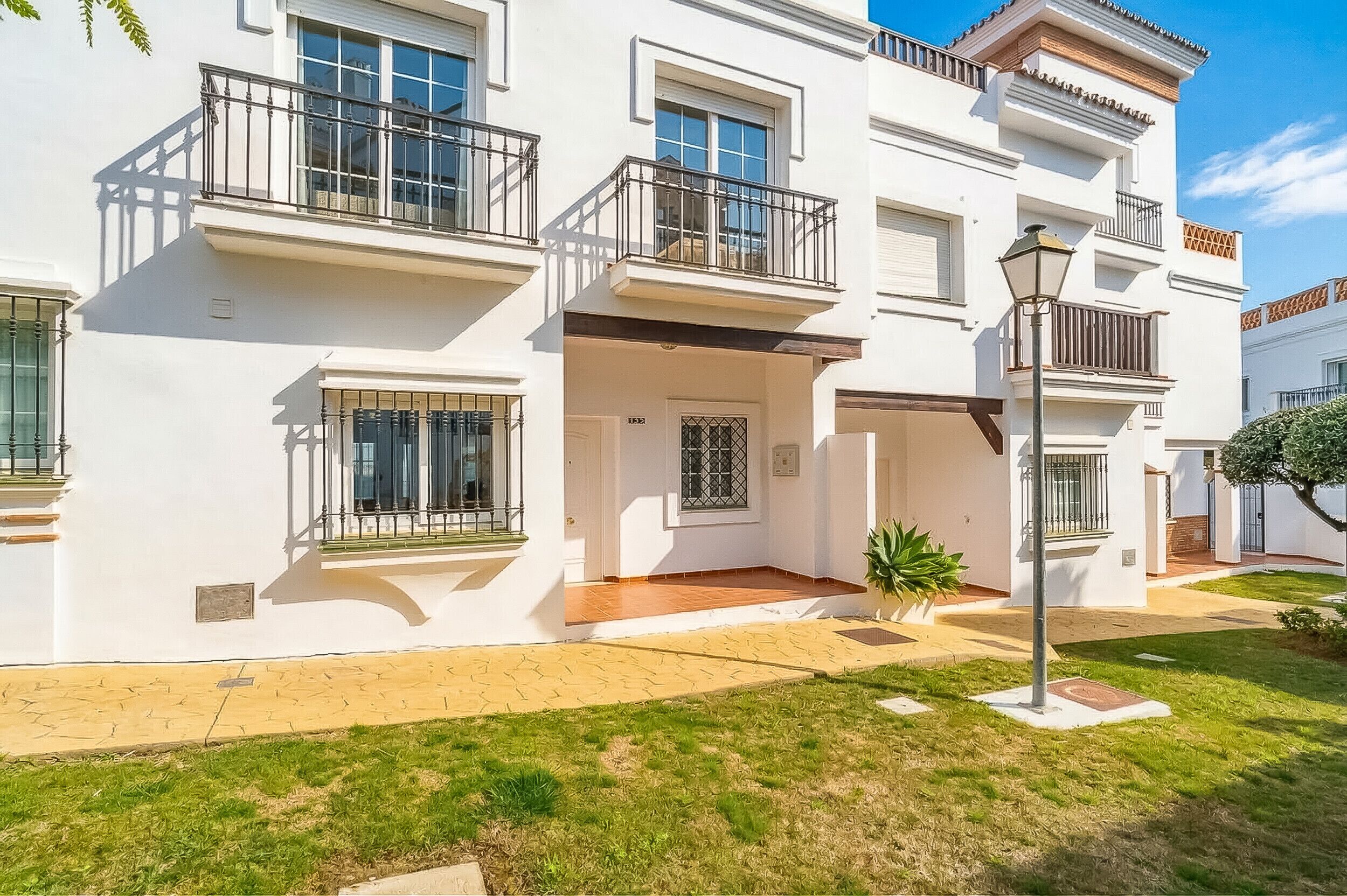 Wonderful townhouse in Lauro Golf
