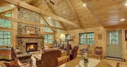 Beautiful
log cabin on 175 acres with trails