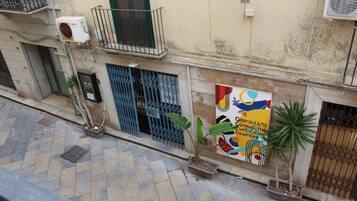 Traditional Apartment, City View | Exterior detail