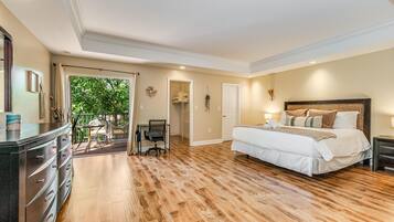 5 bedrooms