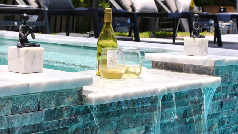 Fox Private Resort-heated Pool, Spa-downtown&beach