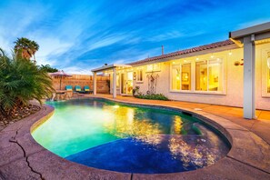 Pool - 3BR Desert Home - Pool and Spa, Walk to Indian Wells (La Quinta)
