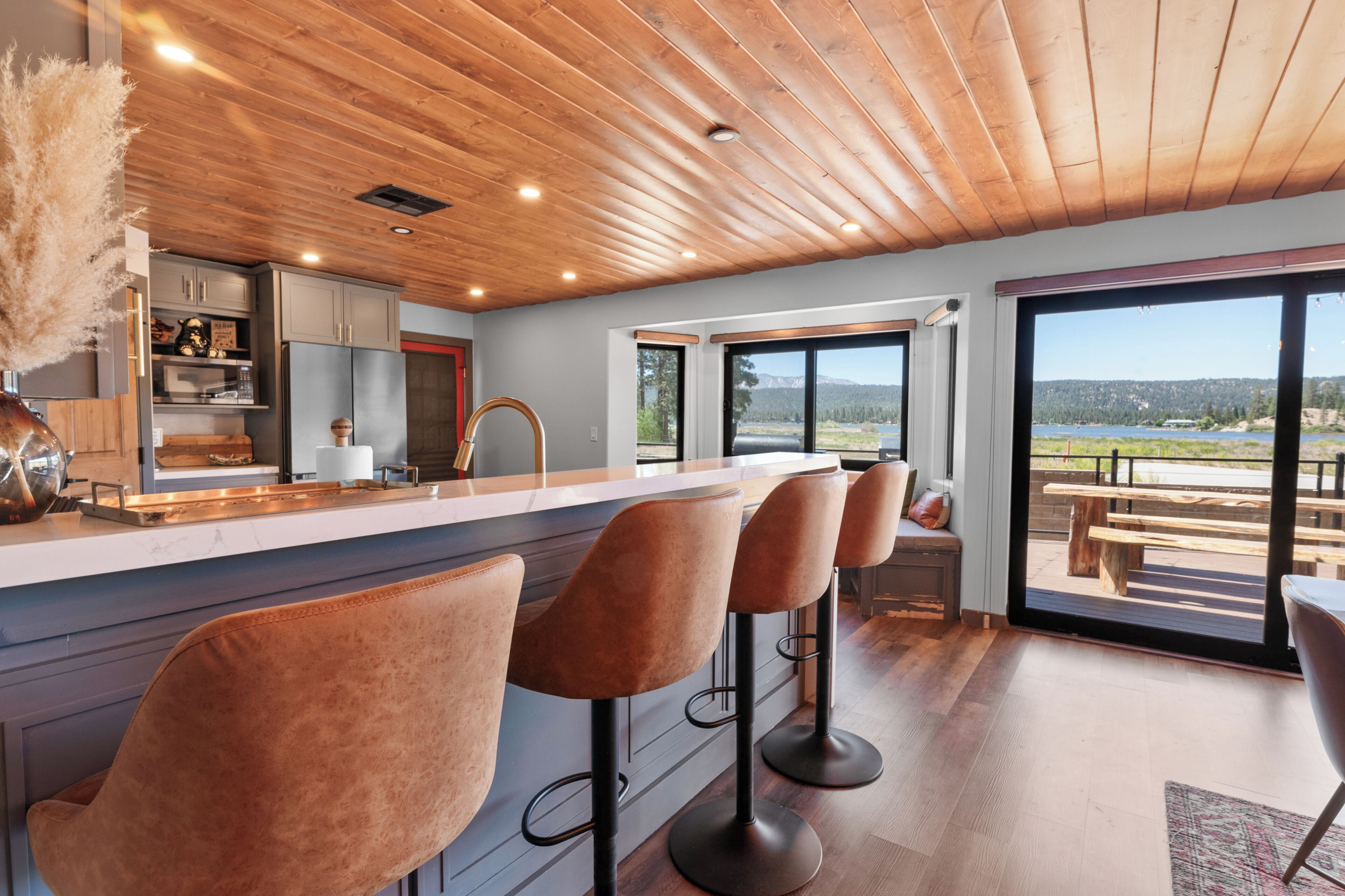 Maison Deluxe, patio, vue lac | Intérieur