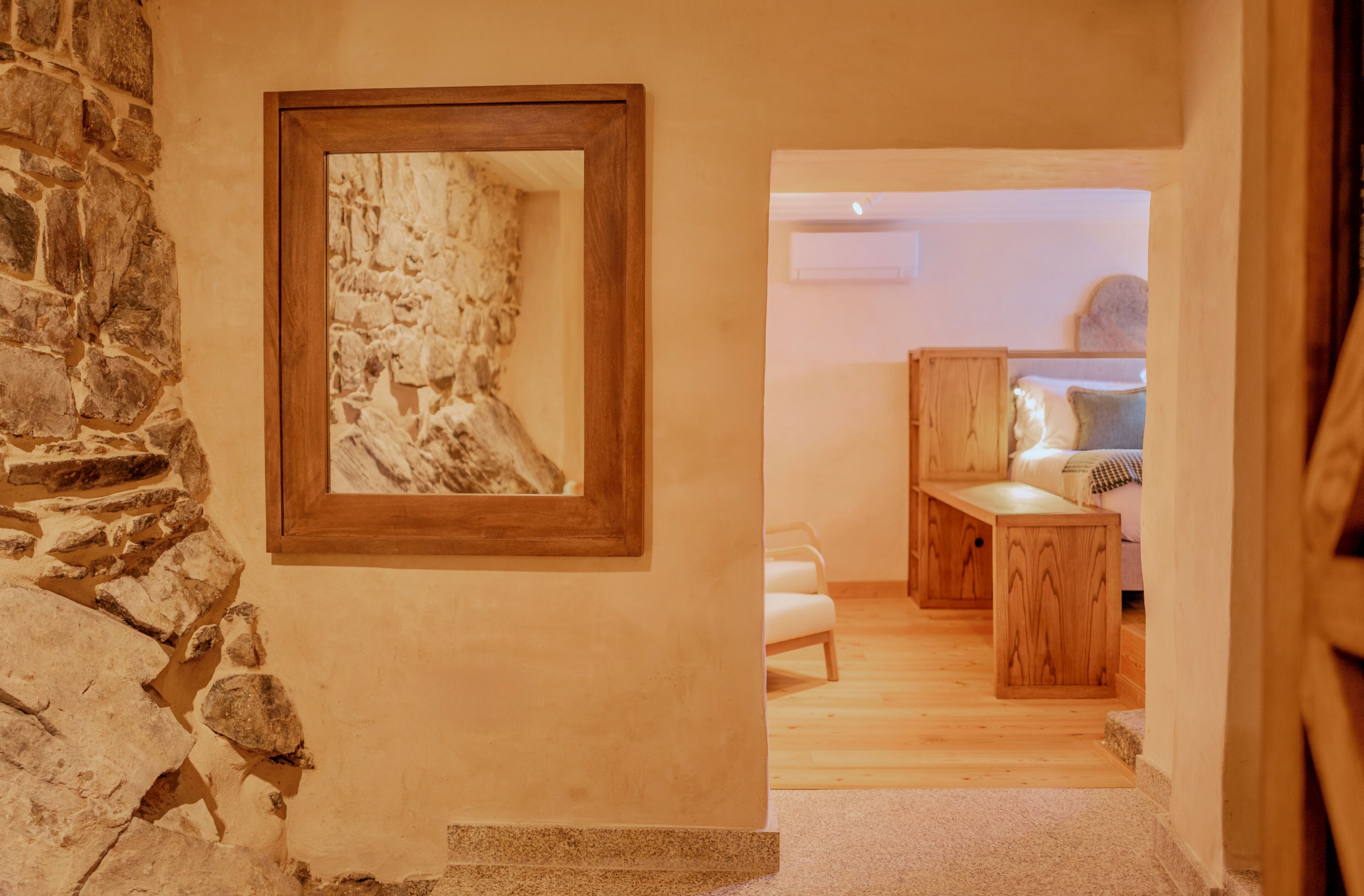 Exclusive Suite | In-room safe, soundproofing, free WiFi