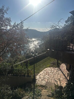 Property grounds - Charming house on Lake Carces (Carcès)