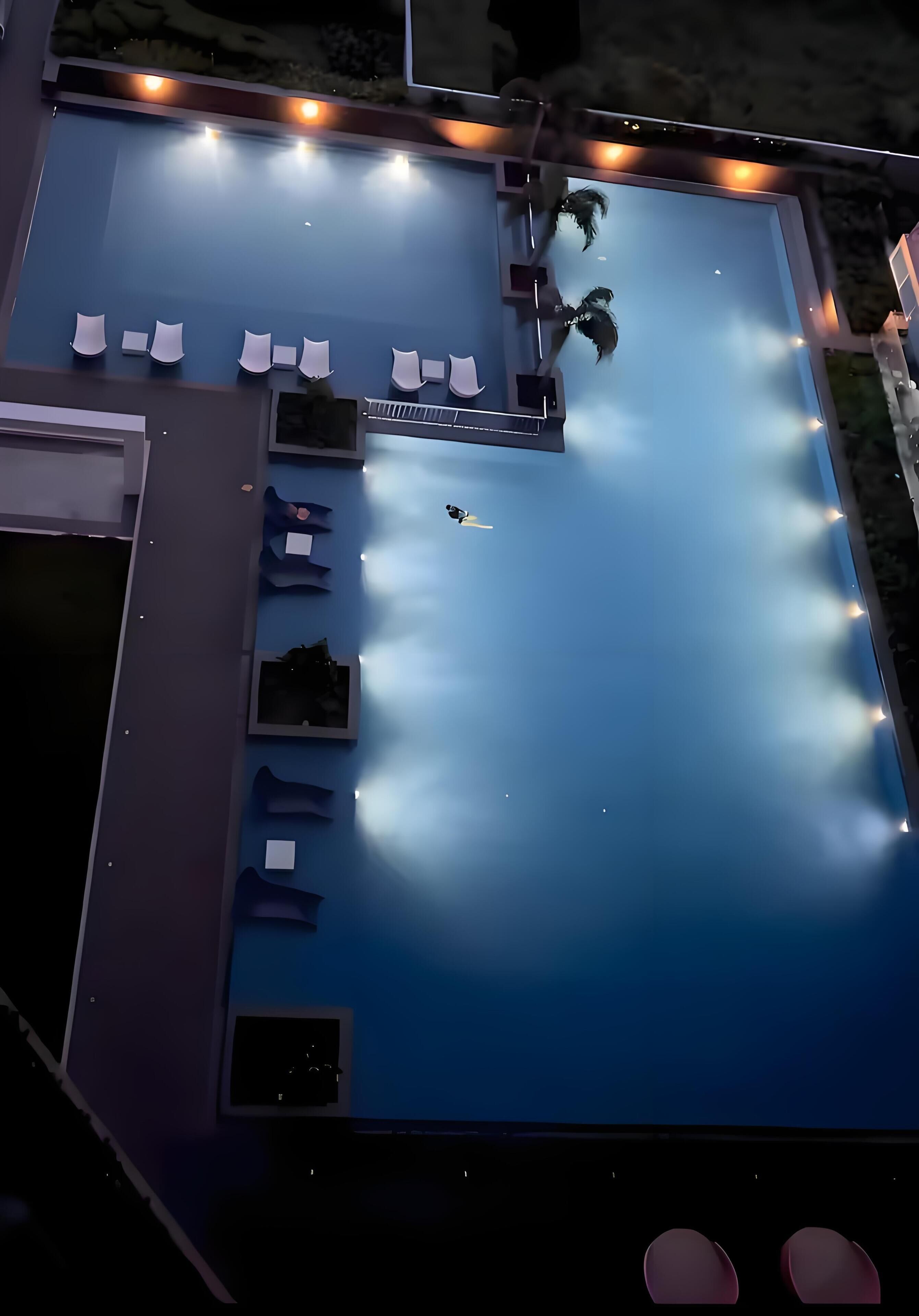 Rooftop pool