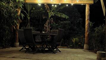 Chalet, 3 Bedrooms, Smoking, Balcony | Outdoor dining